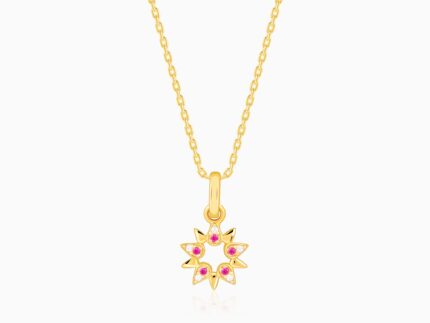 Golden Amaryllis Pendant With Link Chain