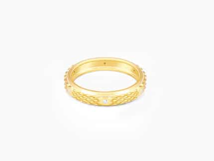 Golden Elegant Pattern Ring Band For Her